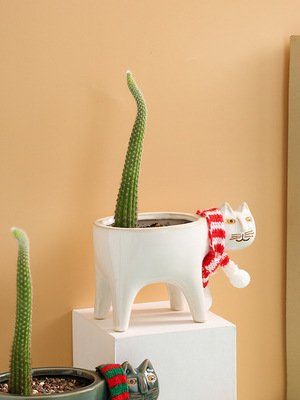 Ceramic Kitty Planter with Curled Tail, Matte Glaze, 8 Colors