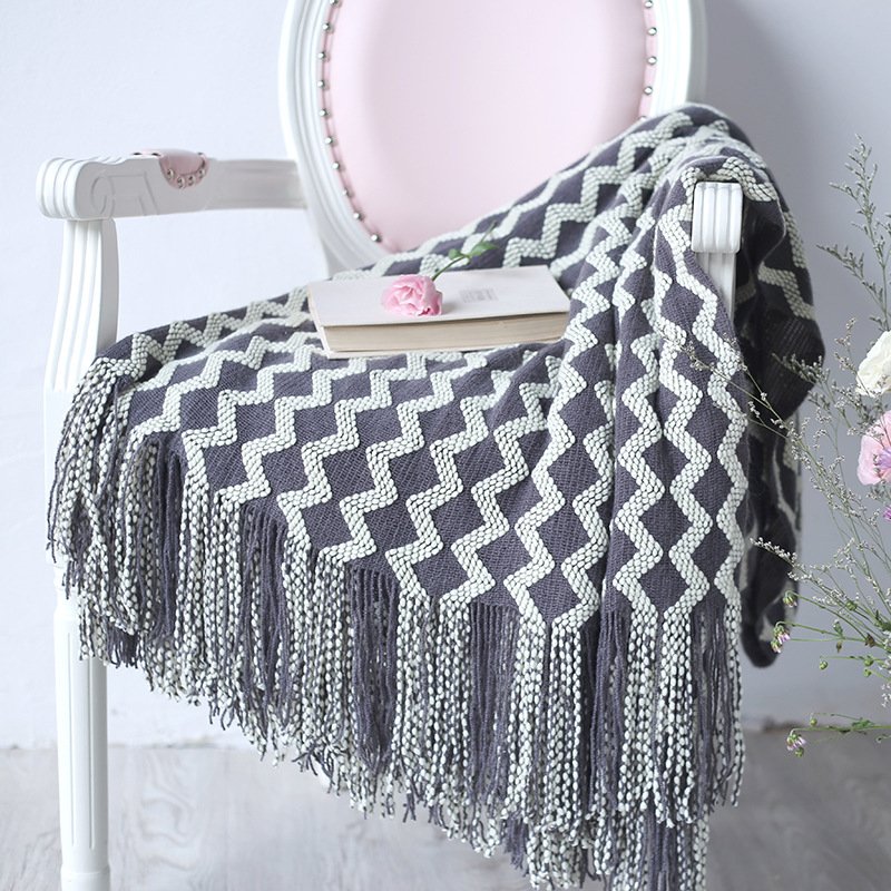 Soft Knitted Throw Blanket
