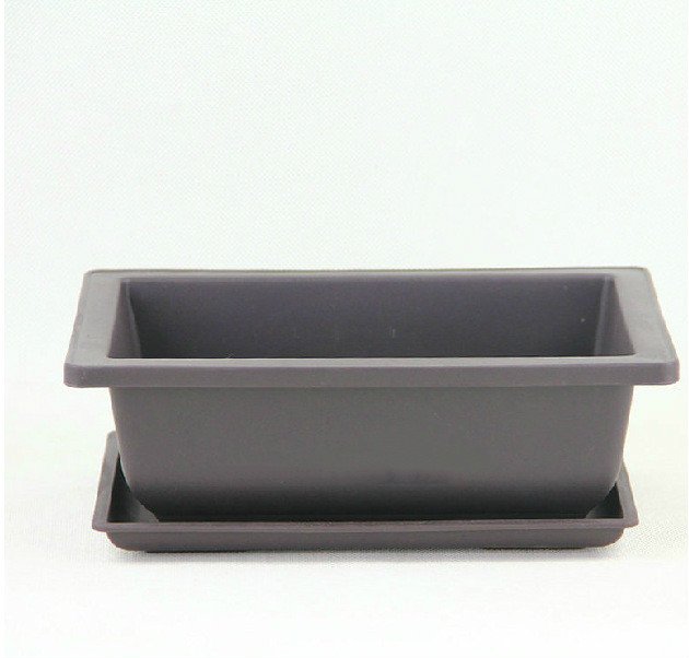 Vintage Style Plastic Flower Pot for Indoor Plants